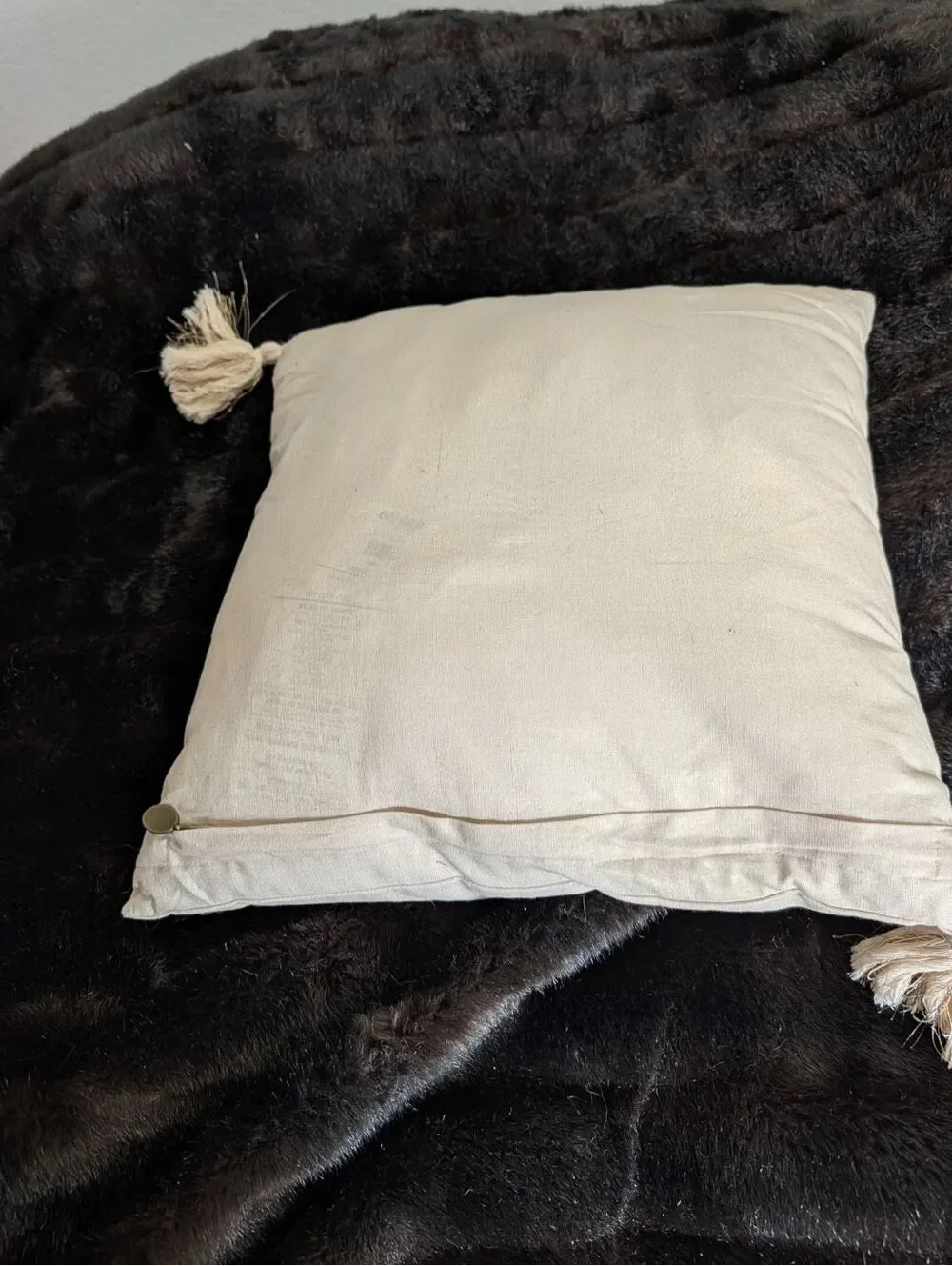 Pier 1 decorative holiday throw pillow gold-beaded Christmas tree corner tassels